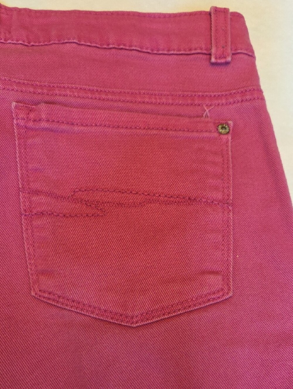IZOD Loop Hot Pink Women's Bermuda Shorts - Mid Rise Casual - Picture 6 of 7